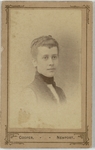 Woman with wide neck cloth looking, half-length portrait, looking right, front