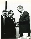 Photograph of Kika de la Garza with President Lyndon B. Johnson