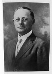 [People] Photograph of W. E. McDavitt