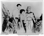 [Manuel King] Photograph of Clyde Beatty, Manuel King, Elaine Shepard on set - 02