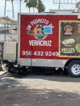 Food truck: Un Pedacito de Veracruz - c by Brent M. S. Campney