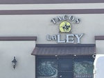 Restaurante: Tacos La Ley - c by Brent M. S. Campney